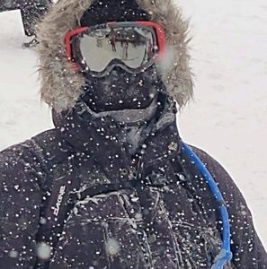 Meet your Posher, Lee